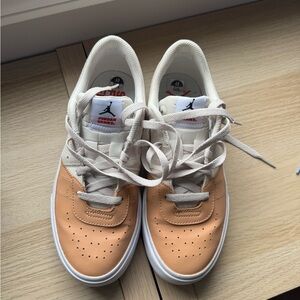 Jordan Low-Top Sneakers in Tan and White